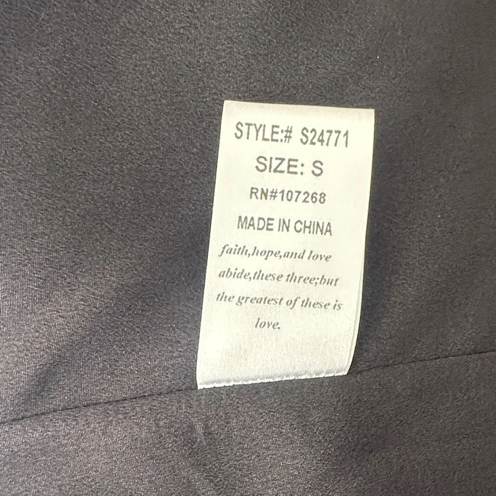 Gracia Black Pencil Skirt - Picture 5 of 6